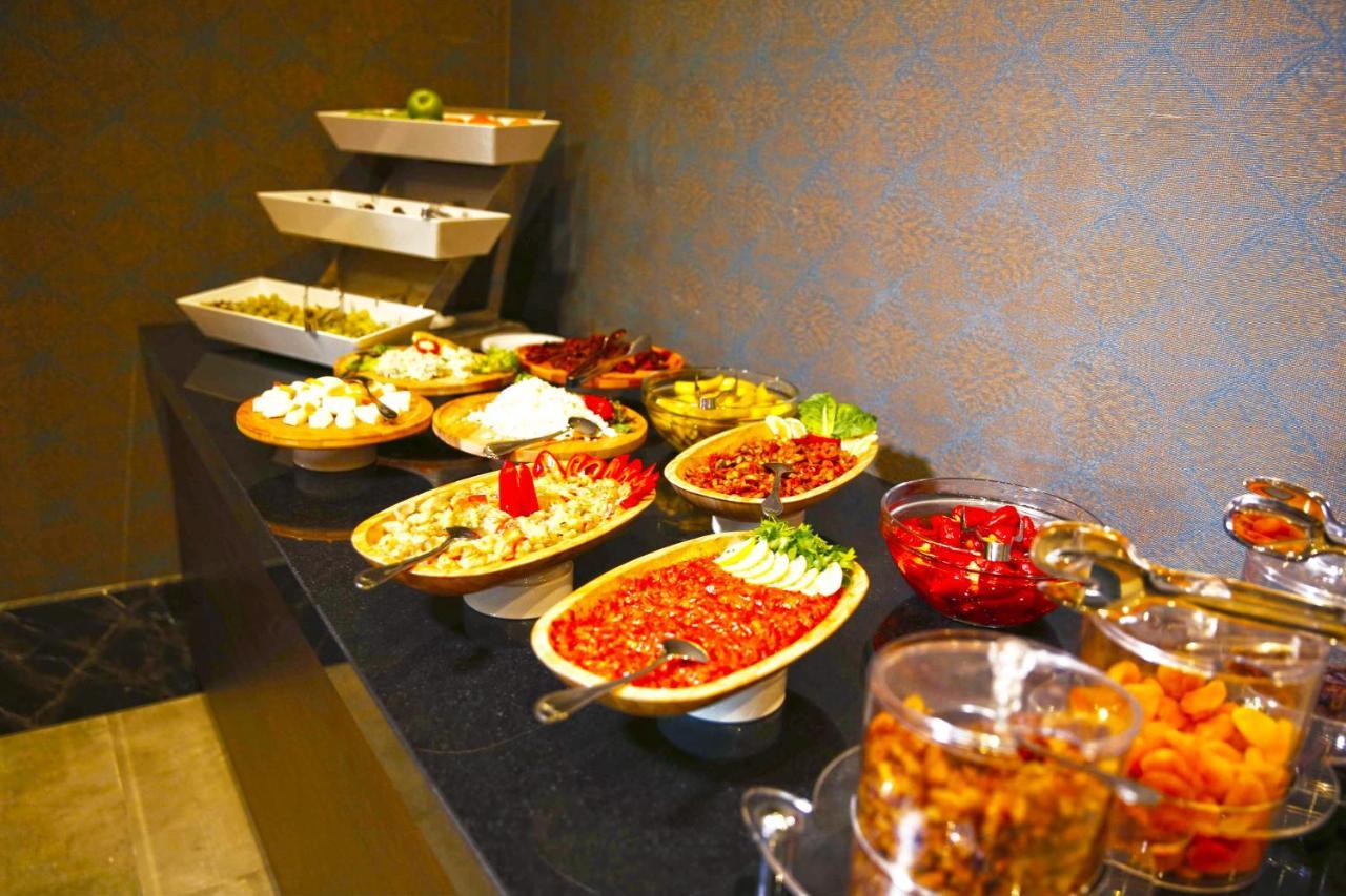 The Green Park Gaziantep Luaran gambar A selection of meze